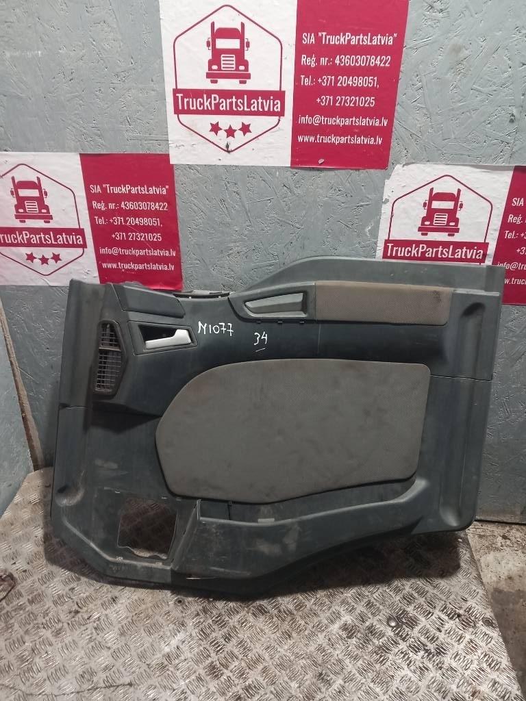 MAN TGA   81626305146 駕駛室與內部