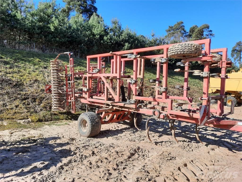 Baarck 500 中耕管理機