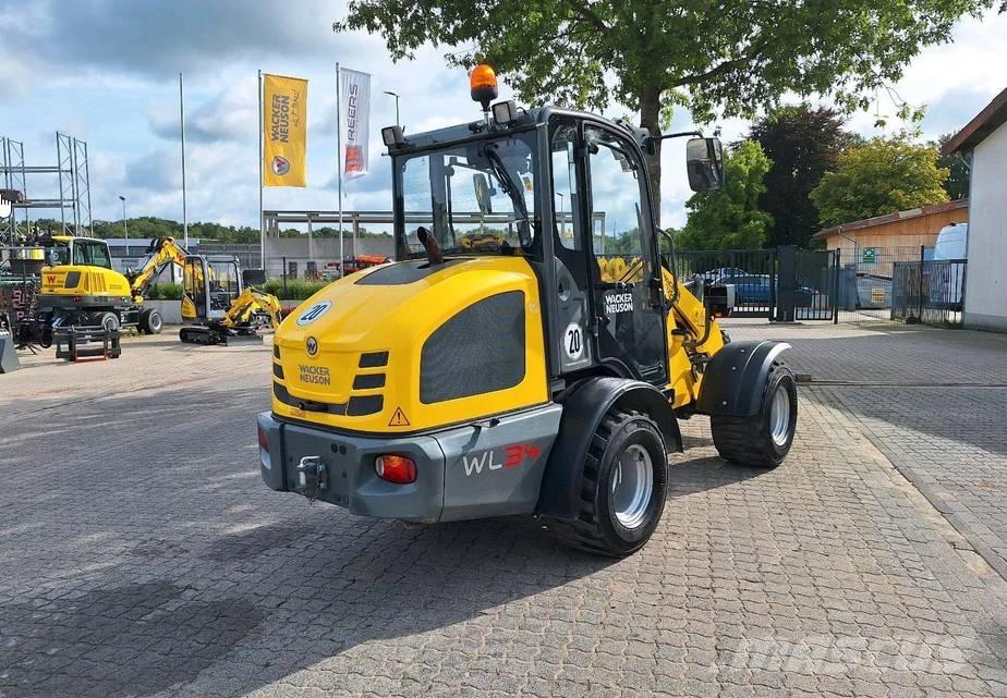 Wacker Neuson WL 34 輪胎式裝載機