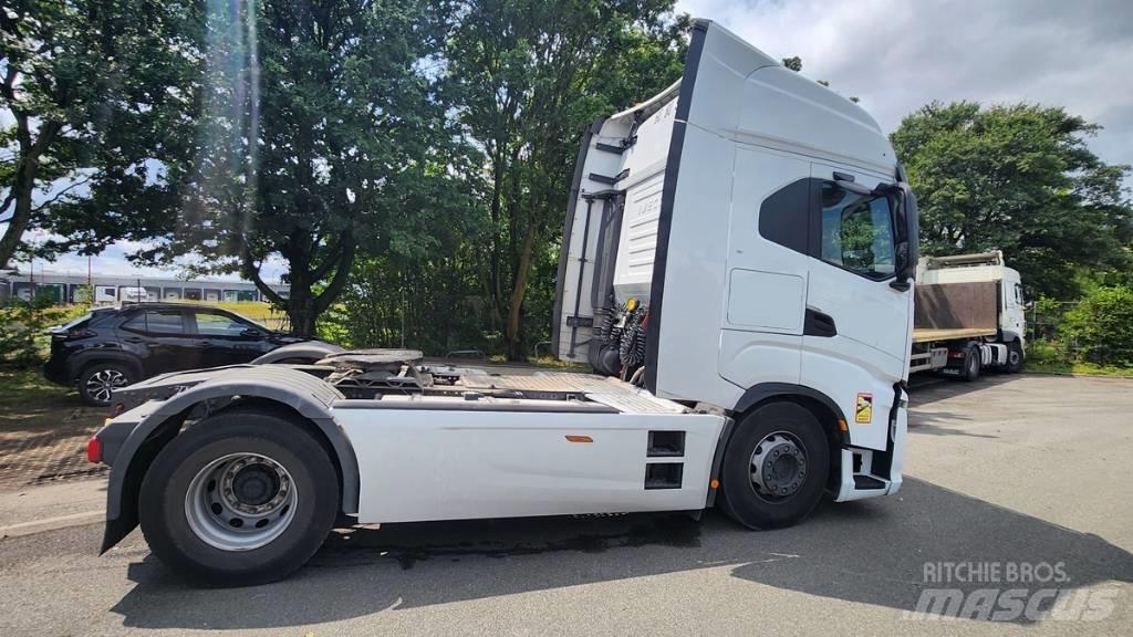 Iveco Saway 530 曳引機組件