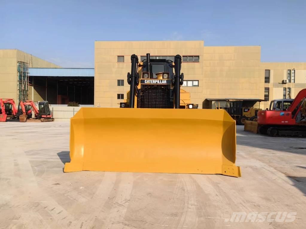 CAT D8R 履帶推土機