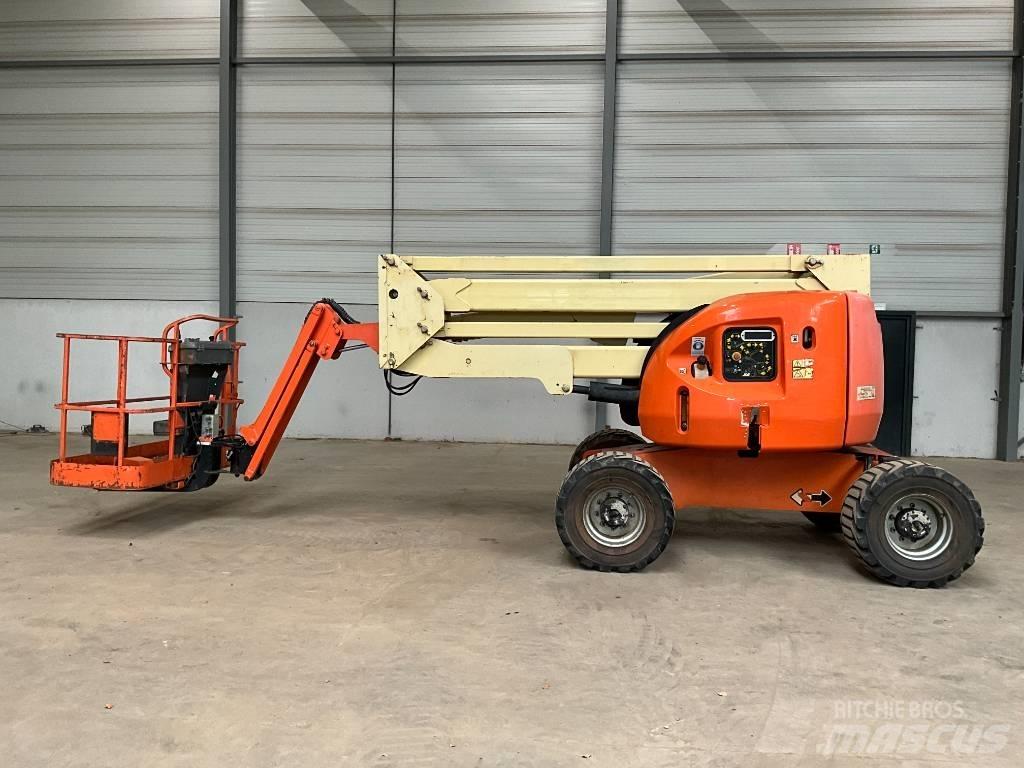 JLG 450 AJ 曲臂高空作業車