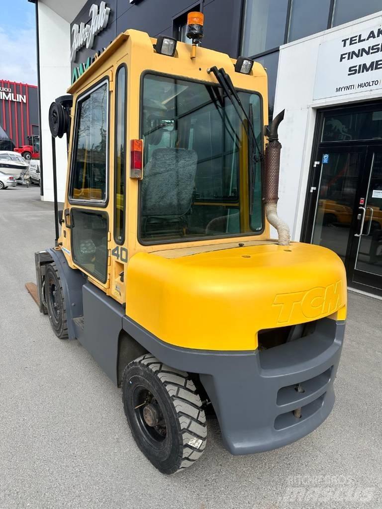 TCM FD40T8 柴油卡車