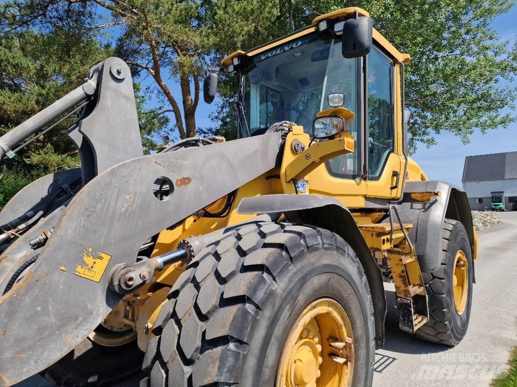 Volvo L 70 G 輪胎式裝載機