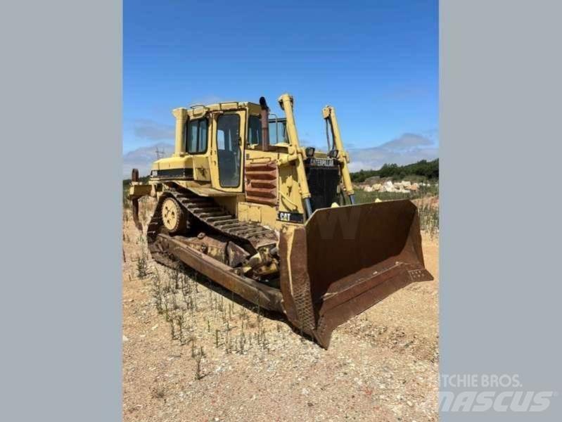 CAT D6H 履帶推土機