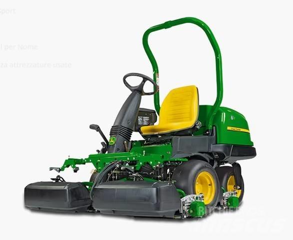 John Deere 2500 A 果嶺割草機