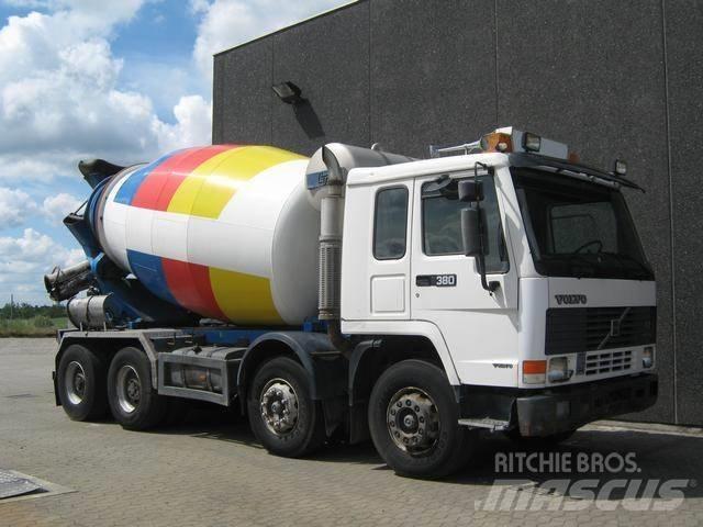 Volvo FL 12 混凝土車