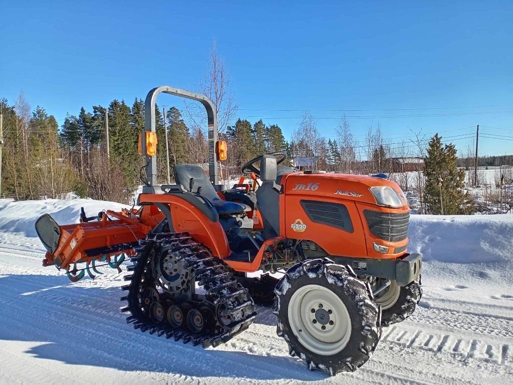 Kubota JB 16-PC 曳引機