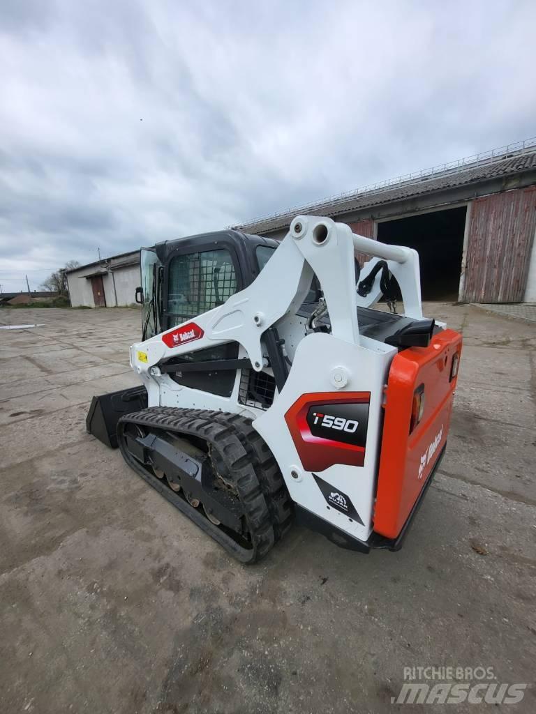 Bobcat T 590 滑移轉向裝載機