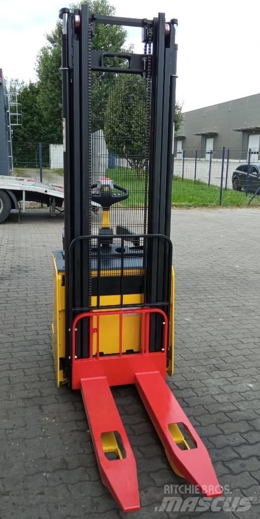 Hyster S1.5S 行走控制式堆積機