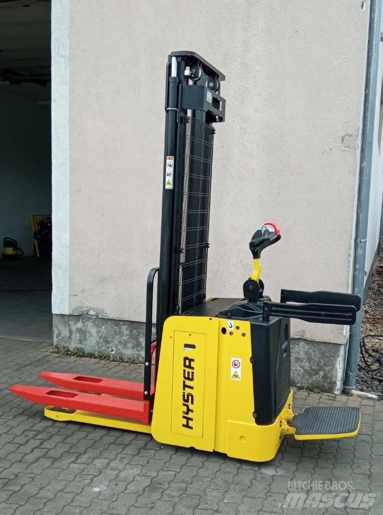 Hyster S1.5S 行走控制式堆積機