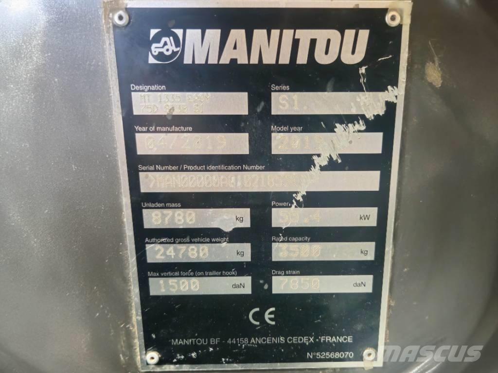 Manitou MT 1335 伸縮臂操作車