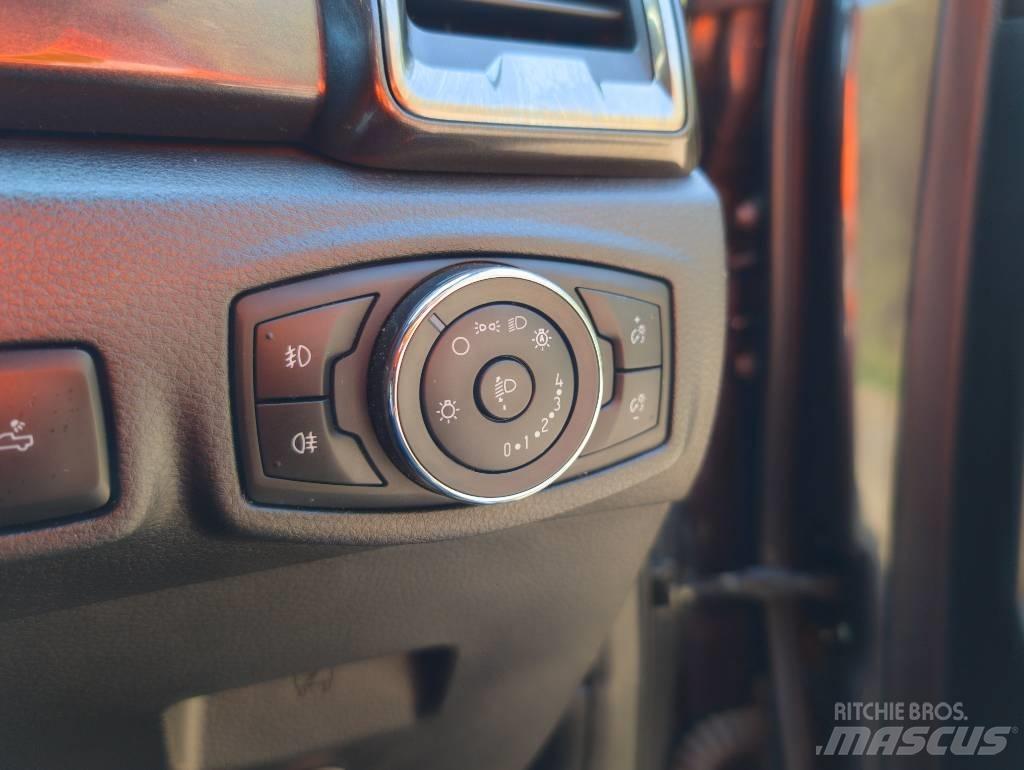 Ford Ranger 皮卡.傳統半斗卡車/側卸板