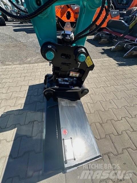 Kobelco SK26SR-7 小型挖土機/掘鑿機<7t(小型挖掘機)