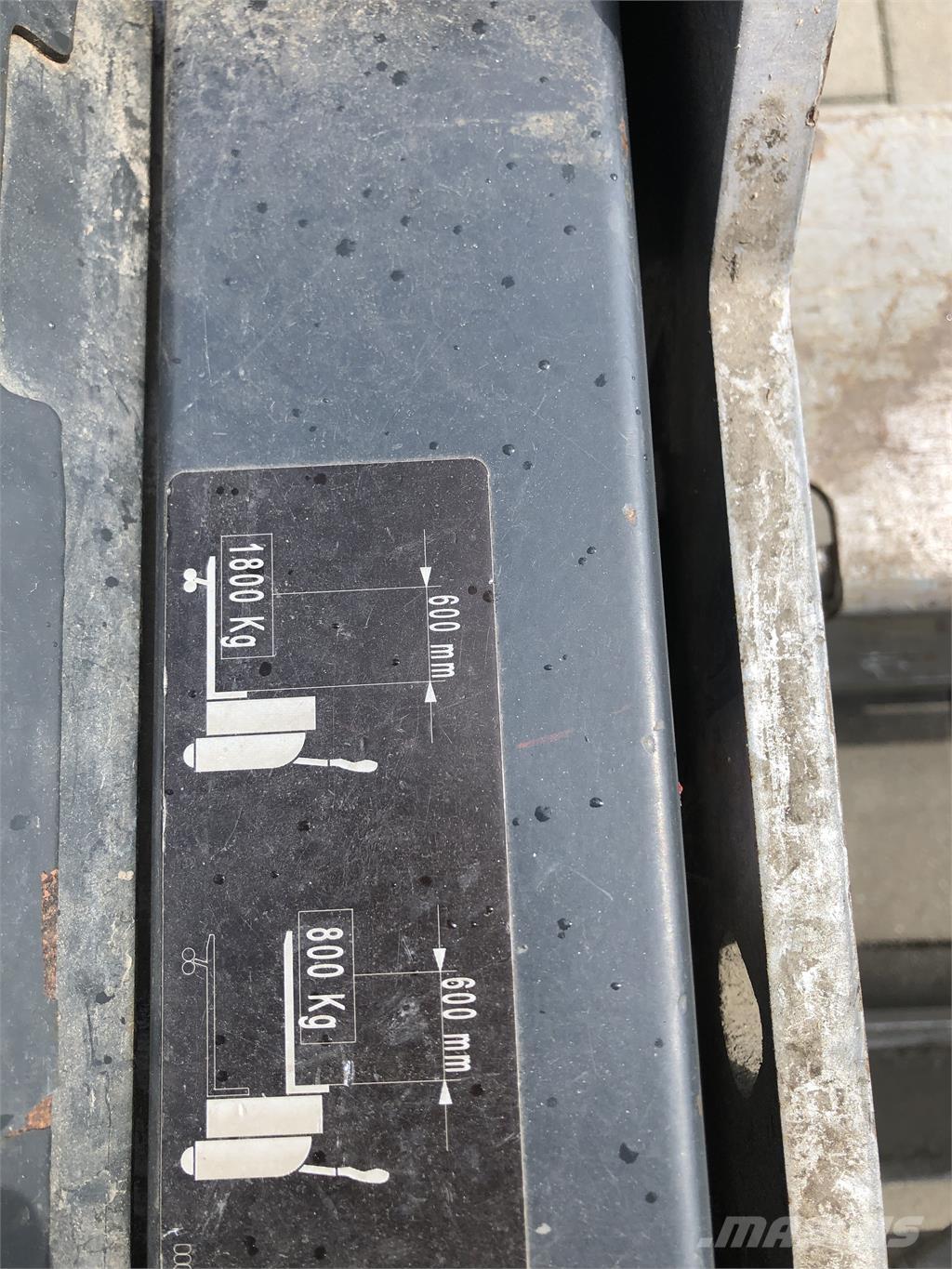 Still EXU-H 18 行走控制式堆積機