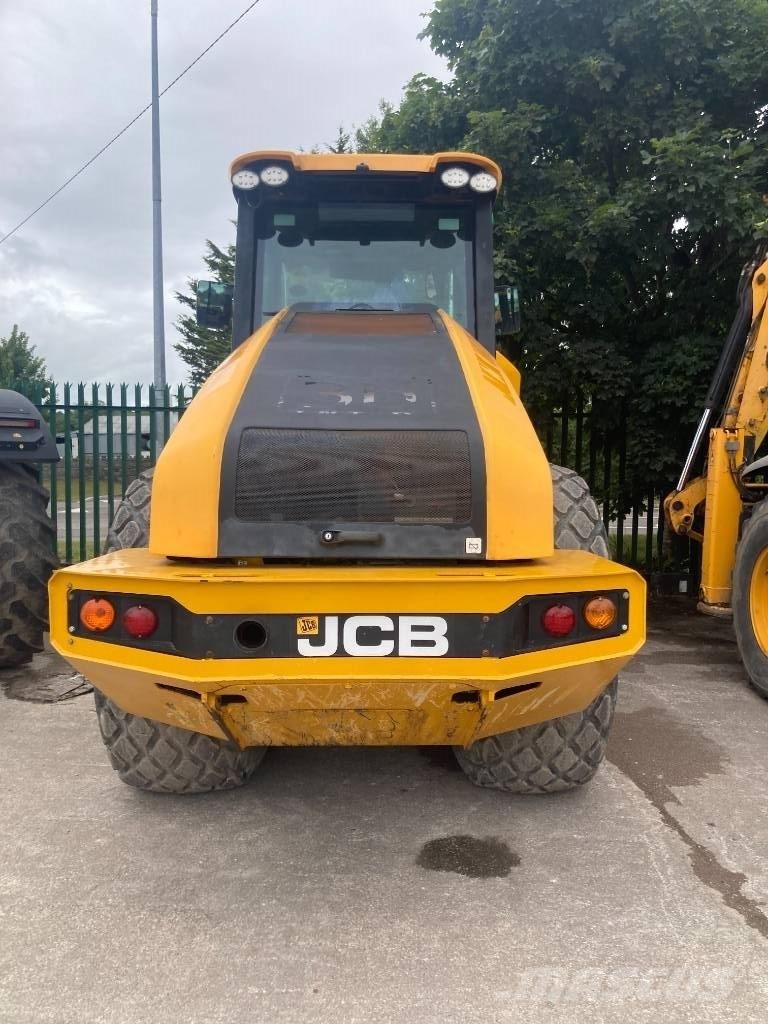 JCB VM137 2015 單輪滾壓機