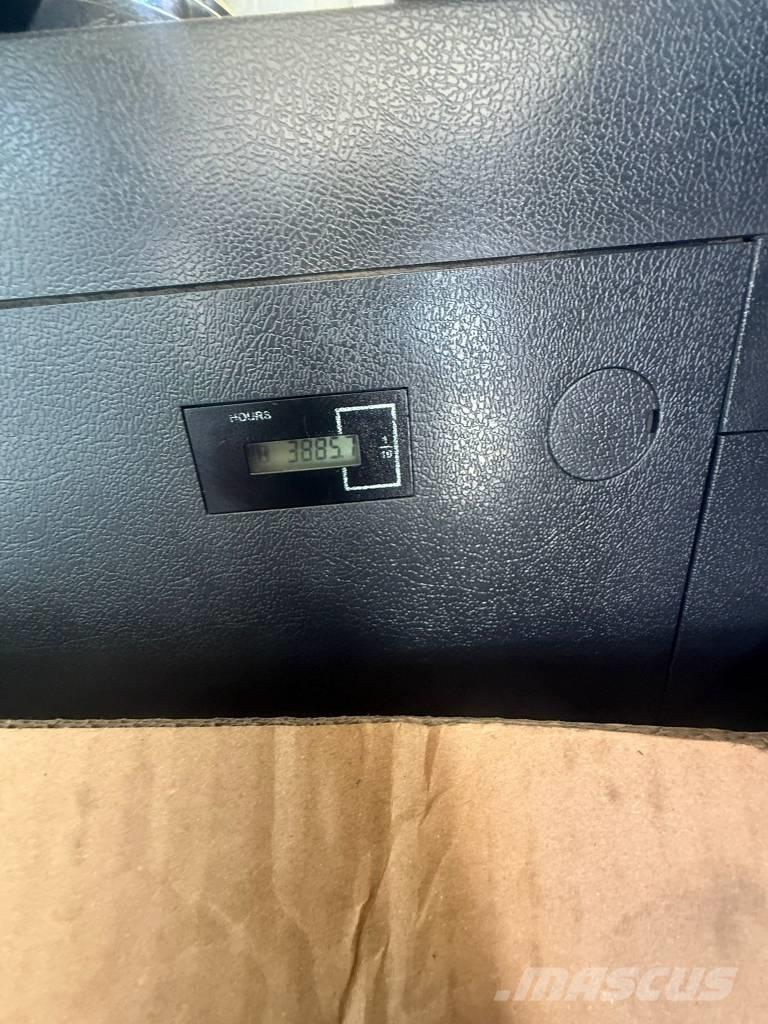 Hyundai HX 160 AL 履帶式 挖土機/掘鑿機/挖掘機