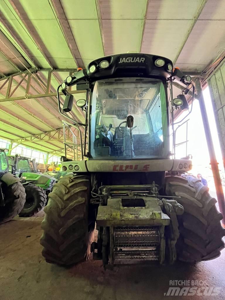 CLAAS Jaguar 950 自走式飼料採集機