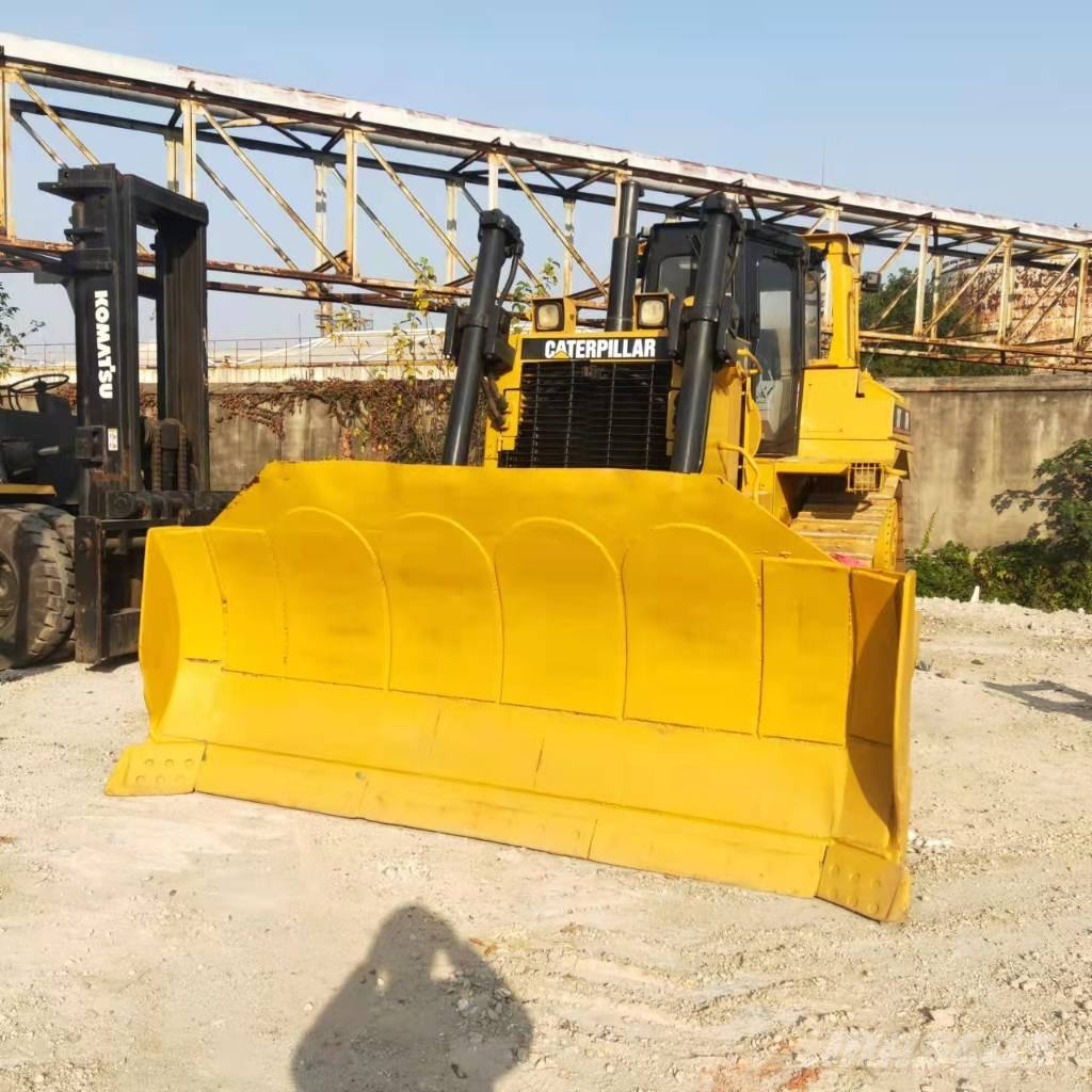 CAT D7H 履帶推土機