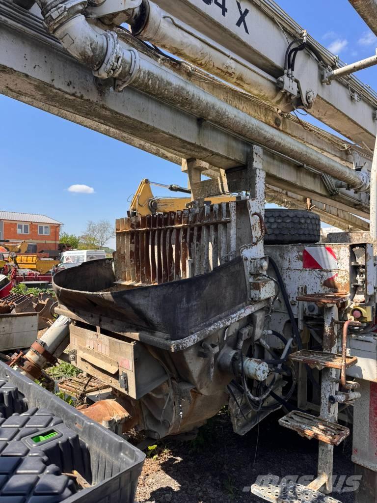 Mercedes-Benz 2631 混凝土泵浦