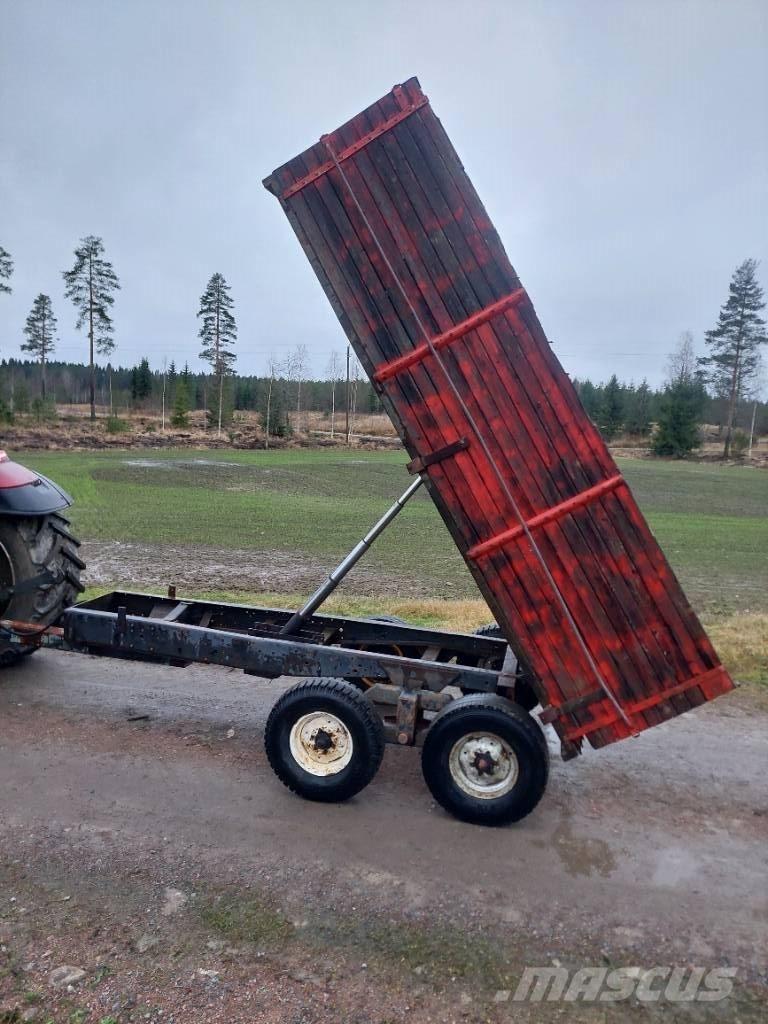  Kippikärry Telillä 傾卸式拖車