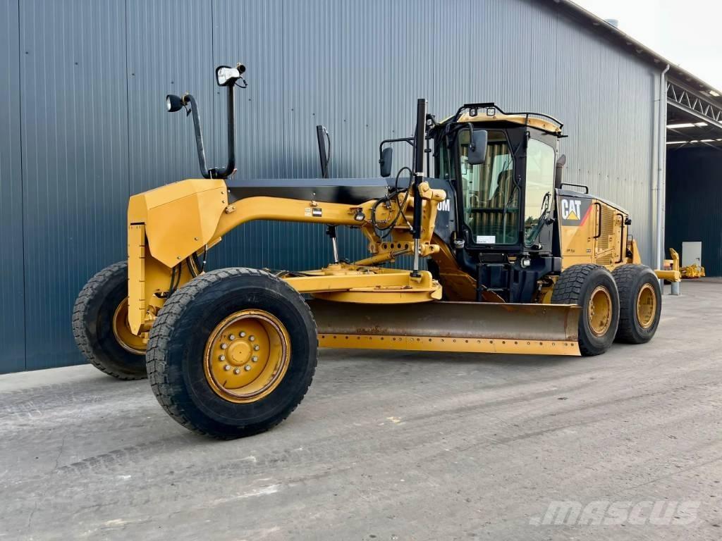 CAT 140M 平土機