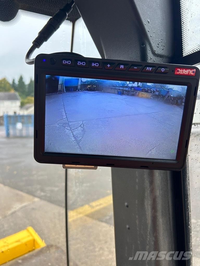 Bomag BW213 D-5 單輪滾壓機