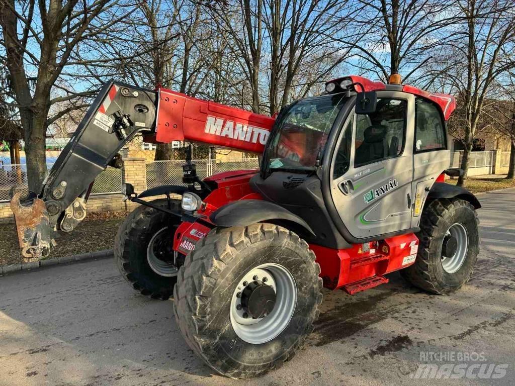 Manitou MLT 960 農業用伸縮臂裝載機