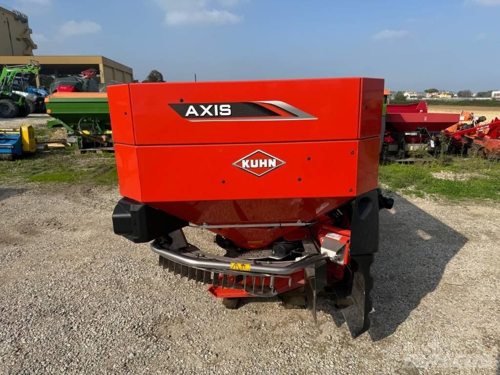 Kuhn AXIS 40.2 肥料撒佈機