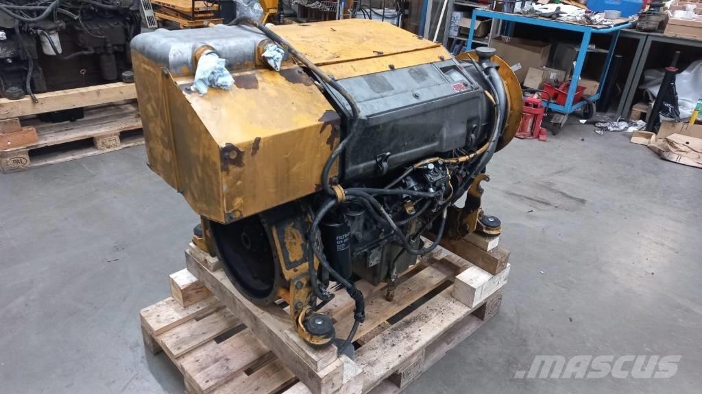 Deutz BF4L913 引擎/發動機