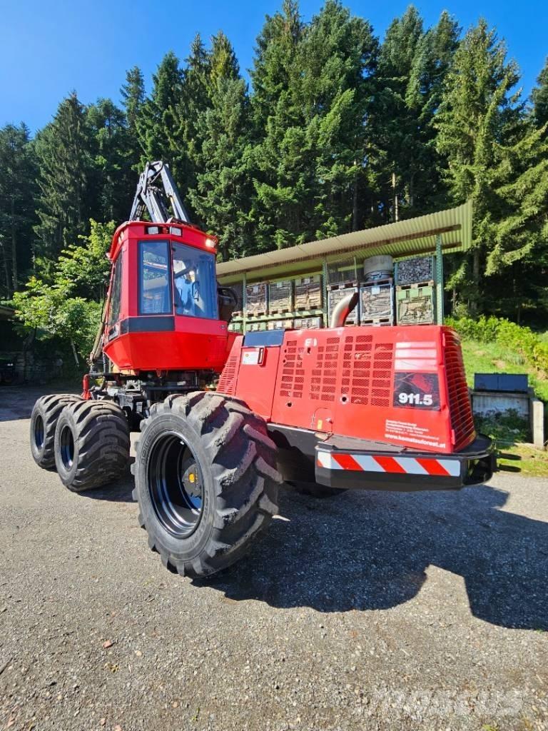 Komatsu 911.5 收穫機