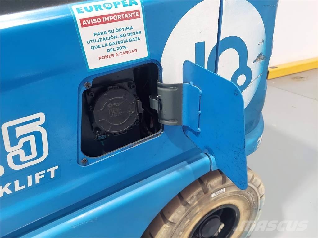 BYD ECB25C 電動堆高機