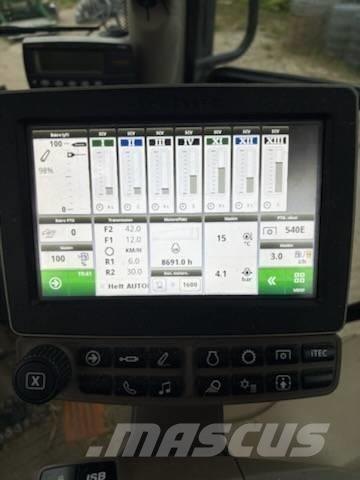 John Deere 6130 R 曳引機