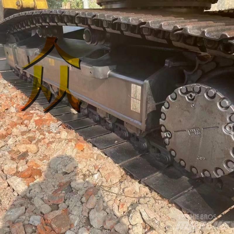 Komatsu PC 200 履帶式 挖土機/掘鑿機/挖掘機