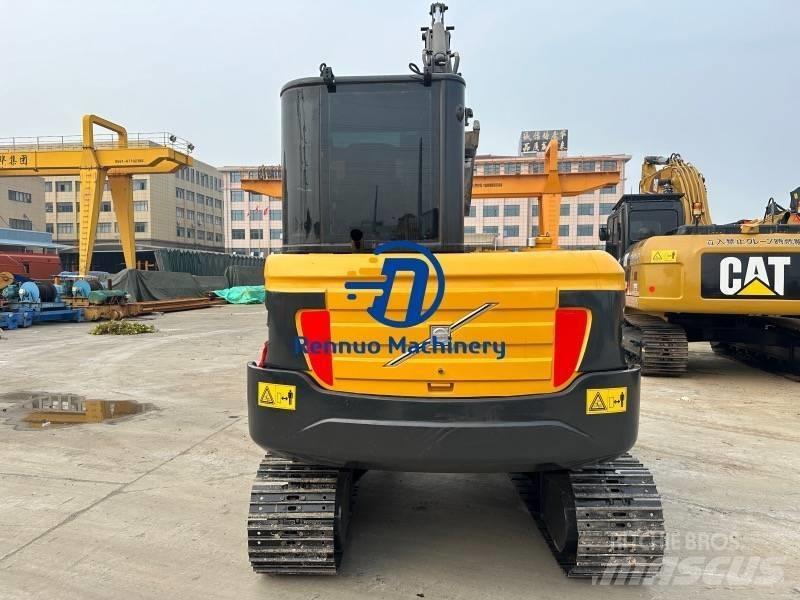 Volvo EC 60 D 小型挖土機/掘鑿機<7t(小型挖掘機)