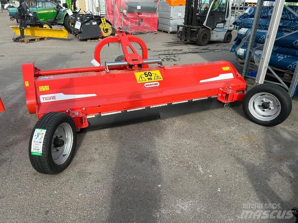 Maschio Tigre 300 莖葉去葉機