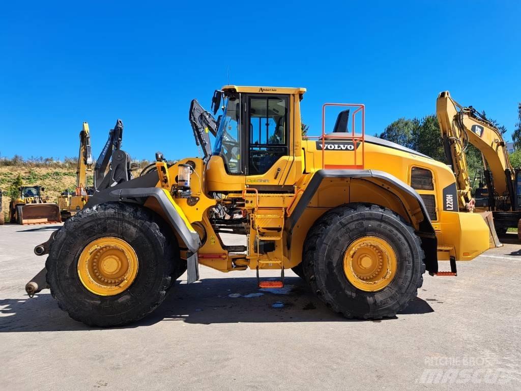 Volvo L 220 H 輪胎式裝載機