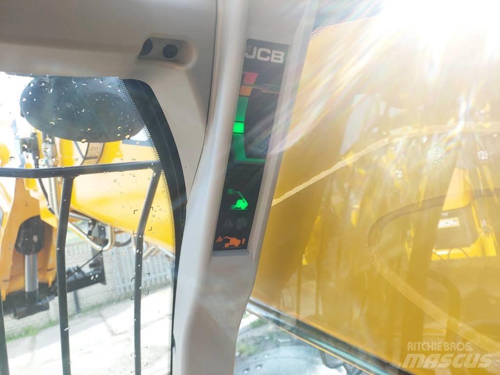 JCB 535-95 伸縮臂操作車