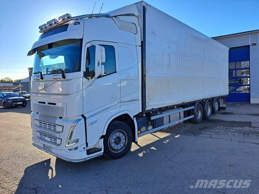 Volvo FH 平板式/側卸式卡車