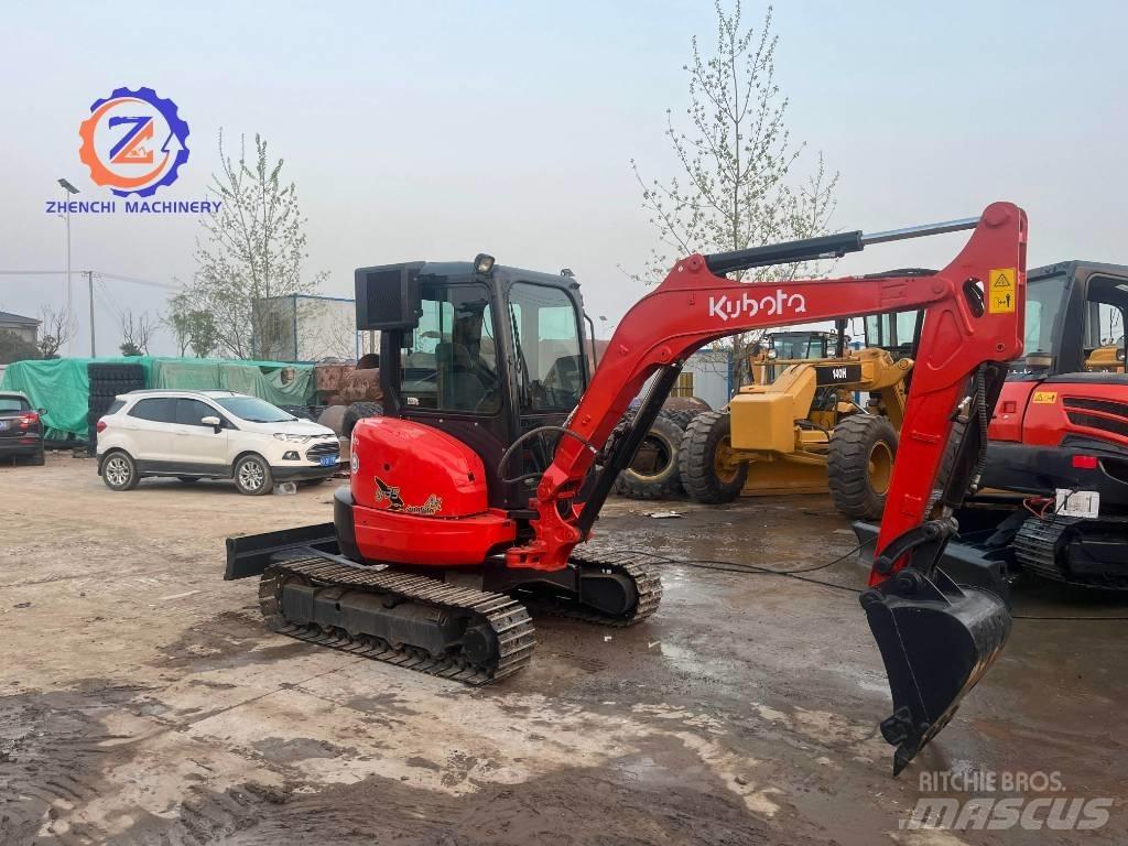 Kubota U 35-4 小型挖土機/掘鑿機<7t(小型挖掘機)