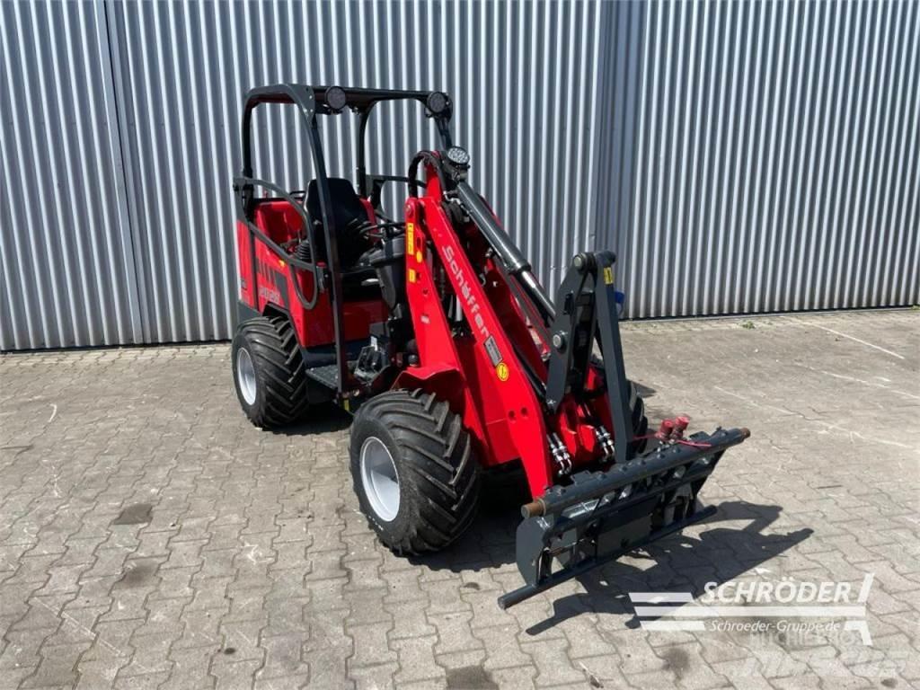 Schäffer 2028 SLT 小型裝載機