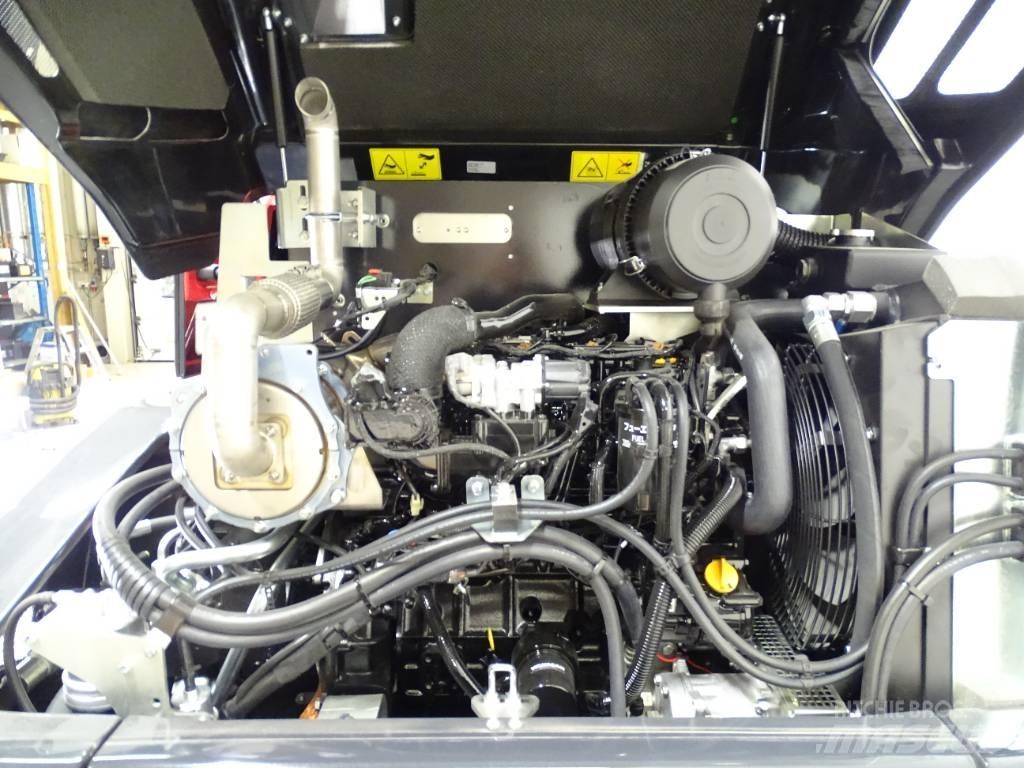 Yanmar V 100-5 輪胎式裝載機