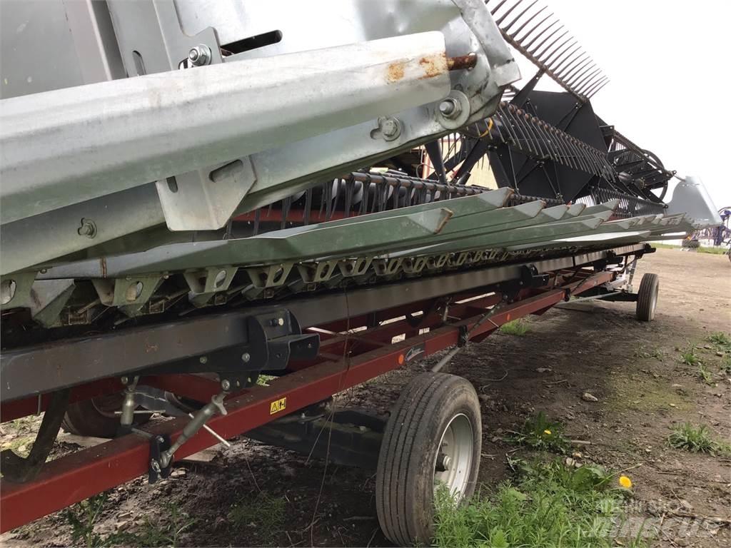 Case IH 3100 聯合收割機頭