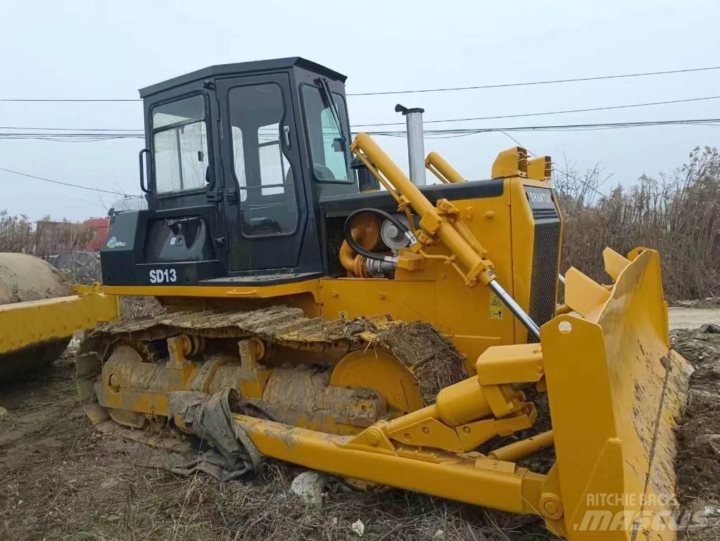 Shantui SD13 履帶推土機