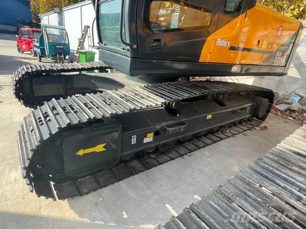 Hyundai HX 220 履帶式 挖土機/掘鑿機/挖掘機