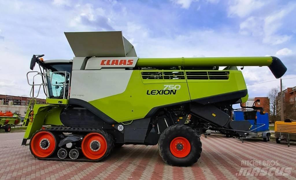 CLAAS Lexion 750 TT 聯合收穫機
