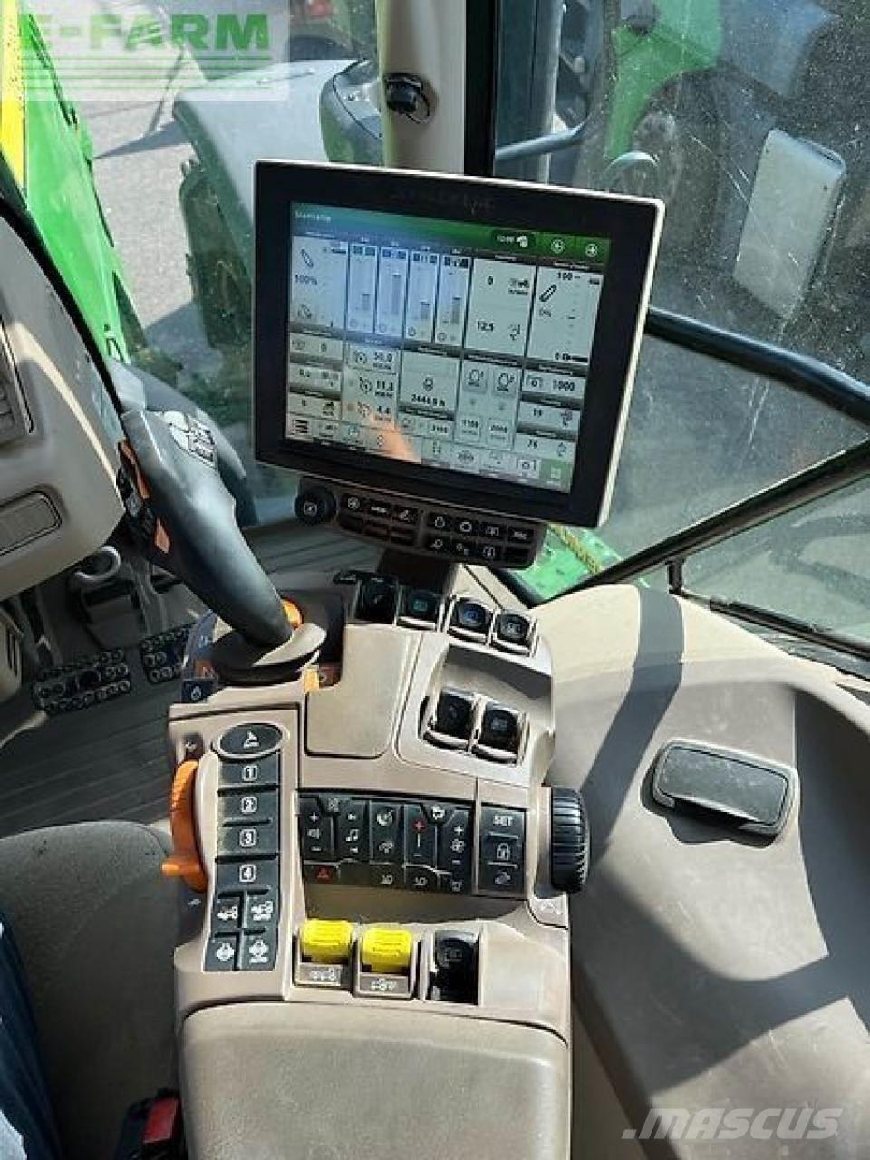 John Deere 6155r 曳引機
