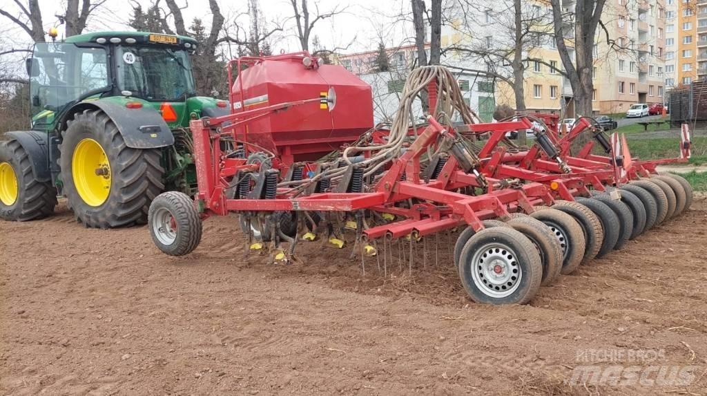Horsch CO 6 組合鑽