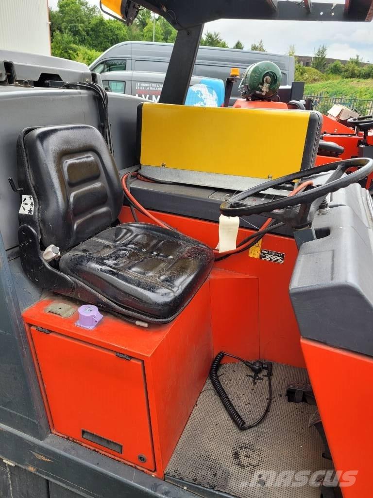 Hako 1500 B 組合式掃洗地機