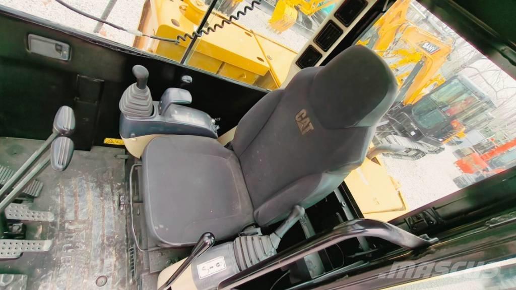 CAT 306E 小型挖土機/掘鑿機<7t(小型挖掘機)